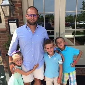 Meet your Posher, Aaron